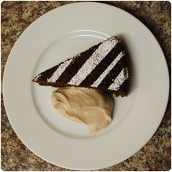 Hazelnut and chocolate cake - International Cooking Blog