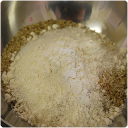 Hazelnut and chocolate cake - International Cooking Blog