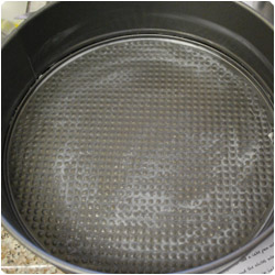 Hazelnut and chocolate cake - International Cooking Blog