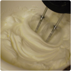 Sponge Cake - International Cooking Blog