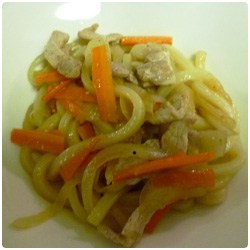 japanese Yaki Udon nuddles - the international cooking blog