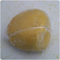 Peaches and Amaretti Pie - International Cooking blog