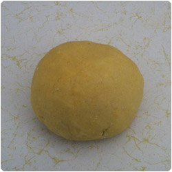 Peaches and Amaretti Pie - International Cooking blog