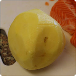 Salmone al Cartoccio - Foil-Baked Salmon with Potato - International Cooking Blog