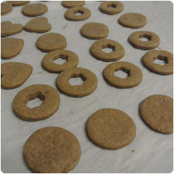 Spicy Dough Biscuit with Orange Jam and Nutella filling