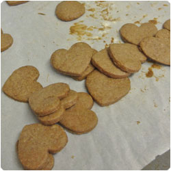 Spicy Dough Biscuit with Orange Jam and Nutella filling