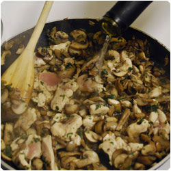 Chicken with Mushroom Cream and Basmati Rice - International Cooking Blog