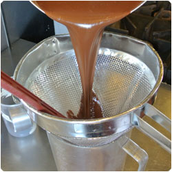 Chocolate pot de creme - International Cooking Blog