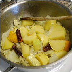 Vegetables and Boiled Chicken CousCous