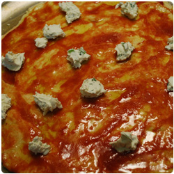 Pizza Fresh Tomato and Fresh Cheese - International Cooking Blog