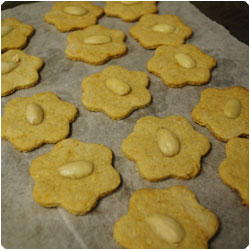 Almond, Honey and Orange Biscuits - International Cooking Blog