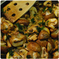 Hummus with Mushrooms - International Cooking Blog