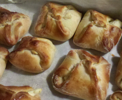 Turos Delkli - Hungarian Cheese pastry - International Cooking Blog