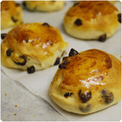 Mini Sweet Milk Breads - International Cooking Blog