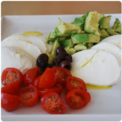 Mozzarella Salad - The International Cooking Blog