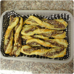 Puff Pastry Nutella&Almond Twist