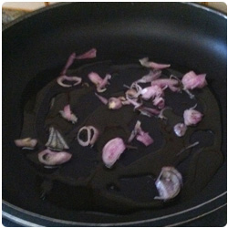 Pasta with Swordfish and Cherry Tomatoes - International Cooking Blog