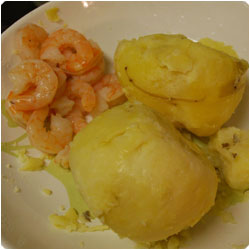 Shrimp and Potato Pizza - International Cooking blog