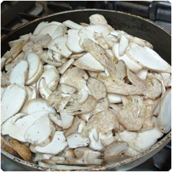 Porcini Trifolati - Cooking with Enrica Rocca