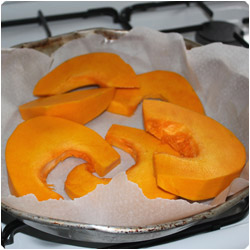 Pumpkin Ravioli with Tomato Sauce - International Cooking Blog