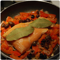 Salmon Filet with fresh tomatoes - The International Cooking blog