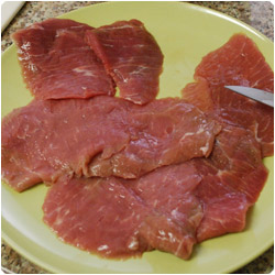 Scaloppini in Tomato Sauce - International Cooking Blog