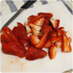 Strawberry spinach salad - International Cooking Blog