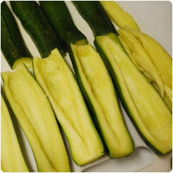 Tuna filled zucchini - International Cooking Blog