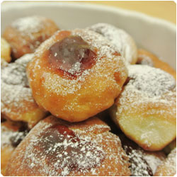 Sufganiyah - Jam krapfen - International Cooking Blog
