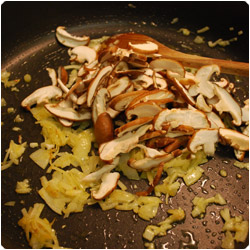 Tagliatelle with Mashrooms - International Cooking Blog