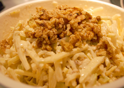 Waldorf Salad - the International Cooking BlogWaldorf Salad - the International Cooking Blog